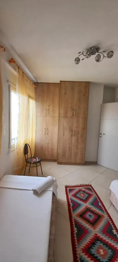 Guesthouse Bela 티라나