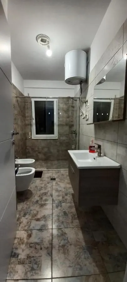 Guesthouse Bela 티라나 게스트하우스